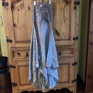 Cloud Castle gray silver unicorn hooded bath towel